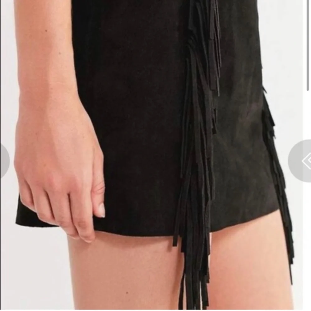 Urban outfitters leather fringe mini skirt - Picture 3 of 5